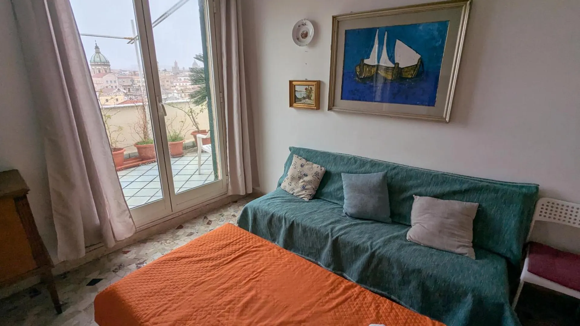 Maqueda Apartment Palermo 0*,  Italy